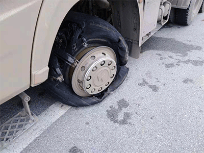 What Are the Causes of Flat Tires(1)