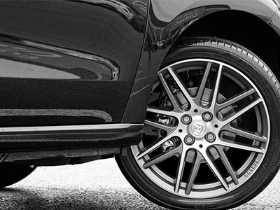 Built-In Tire Pressure Monitoring Or External Tire Pressure
